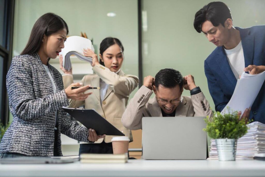 8 Challenges Your Employees Might Be Facing at Work